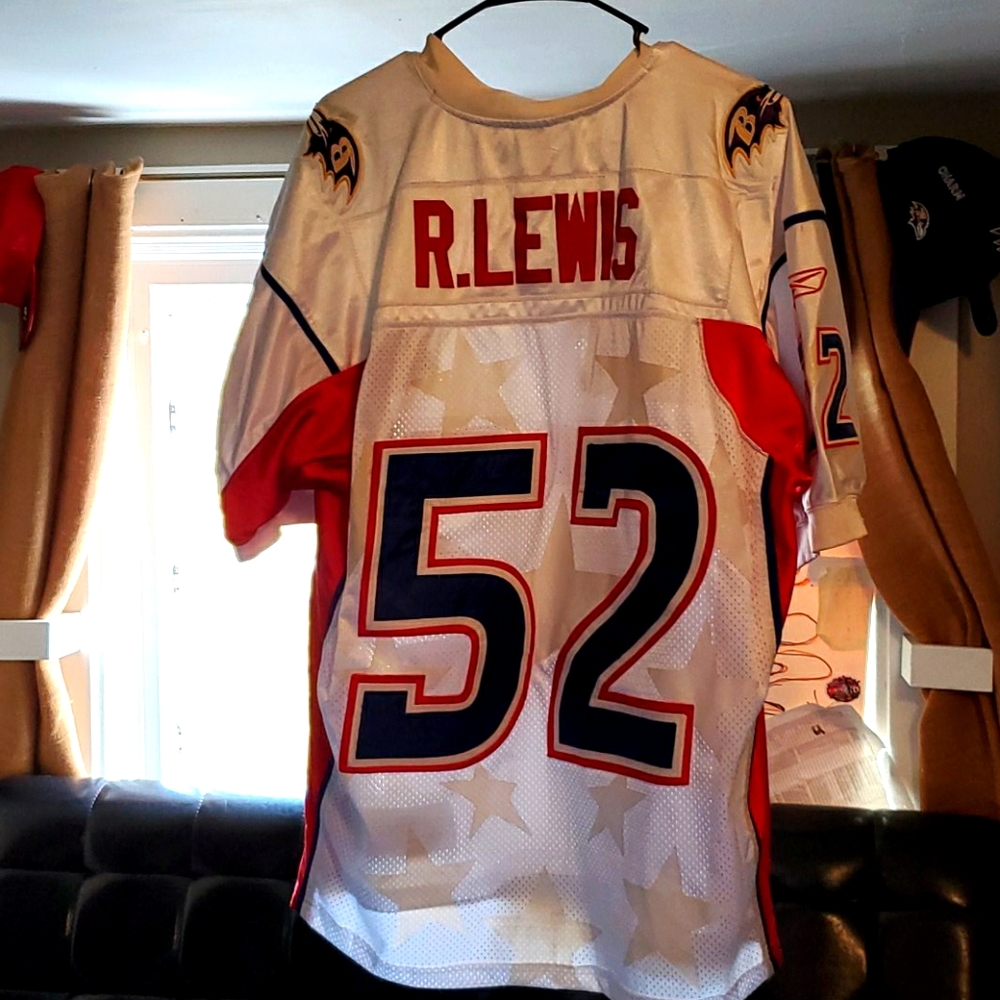 Ravens football jersey, 2004 ProBowl. Ray Lewis